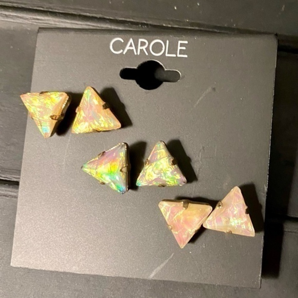 CAROLE Triangle Stud Earring Blue, Clear, Pink - Picture 2 of 7